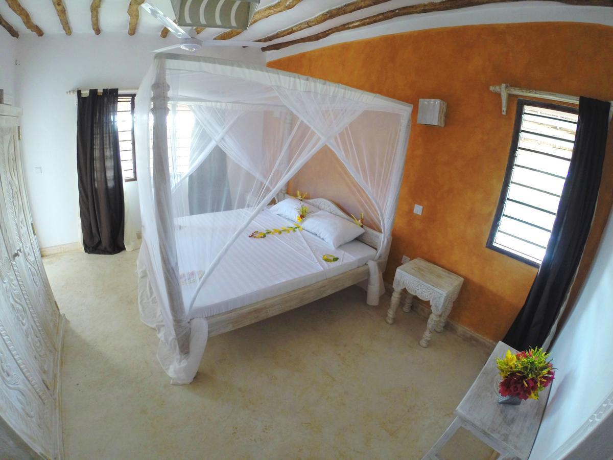 Nyumba Ya Afrika Panzió Watamu Kültér fotó