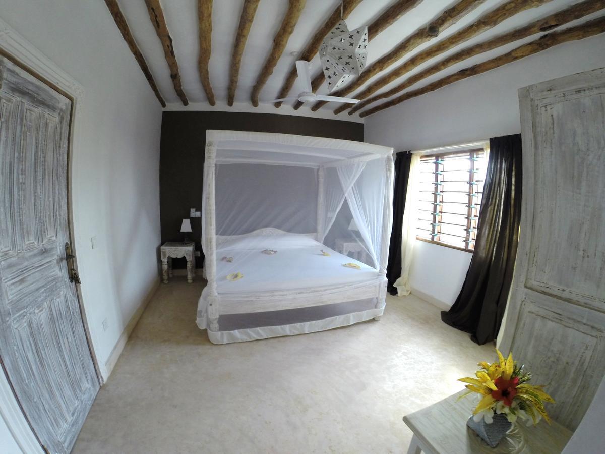 Nyumba Ya Afrika Panzió Watamu Kültér fotó